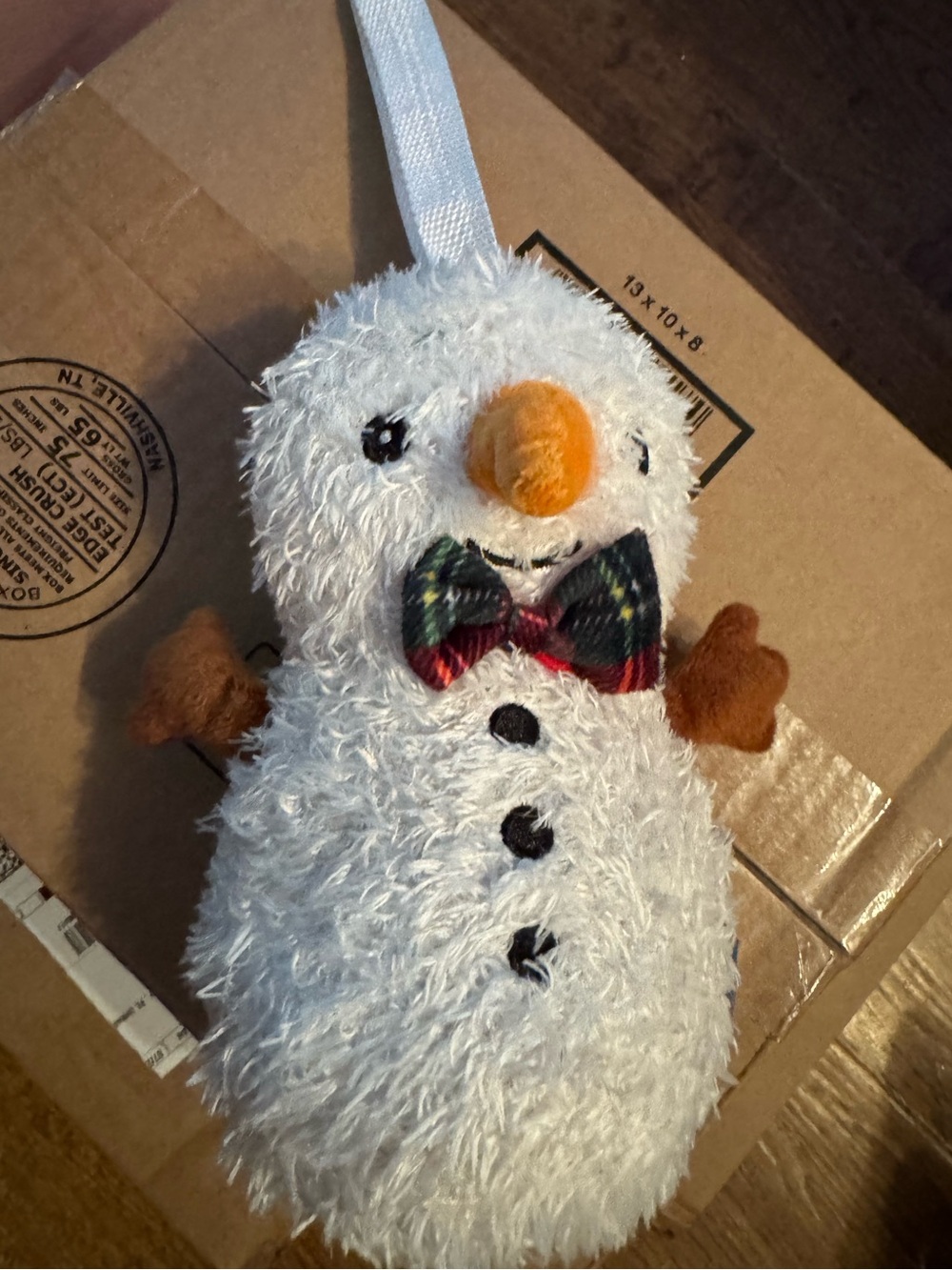 Woof Pack L snowman Tug & squeak dog toy NEW